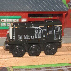 Thomas Wooden Railway Train Engine Track Diesel